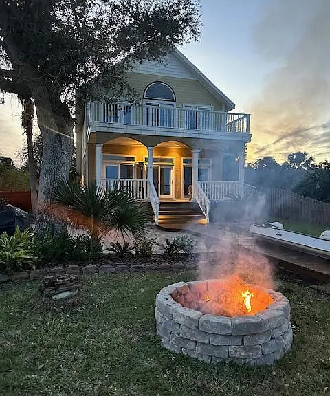 1405 S Riverside Dr — Photo 19