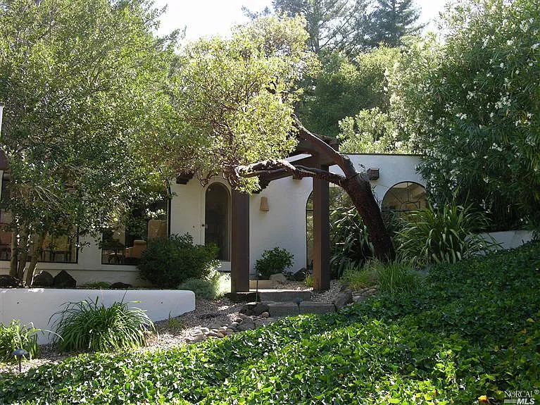 336 Gemma Cir photo 1