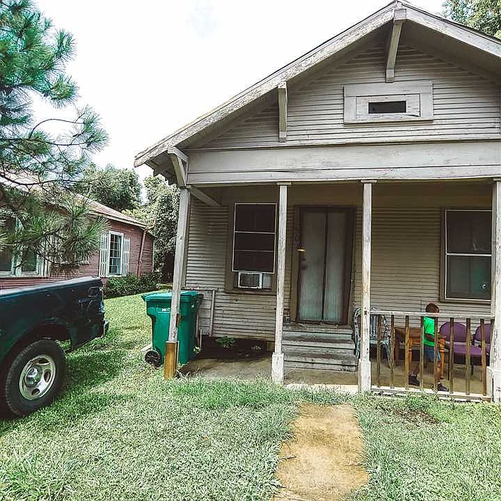 1st image of 504 W Park Ave