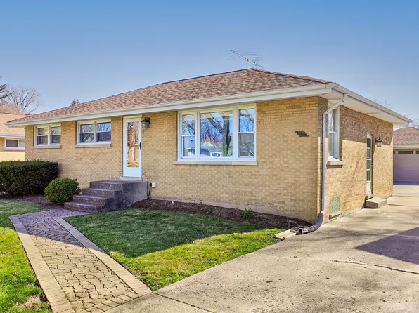 451 S Walnut St, Bensenville, IL 60106