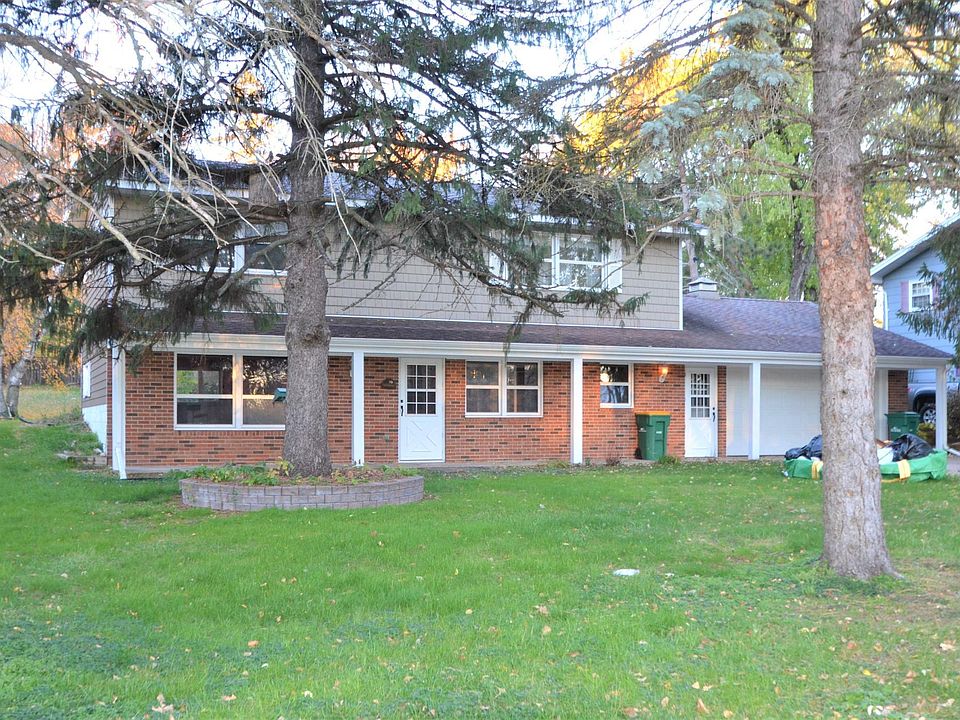 1st image of 915 N Miller Ave