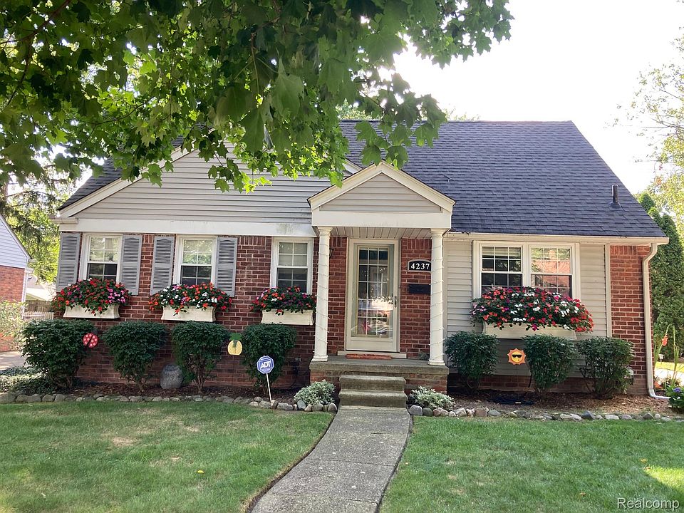 1st image of 4237 Wakefield Rd