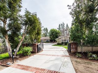 10922 Bent Tree Rd, Santa Ana, CA 92705