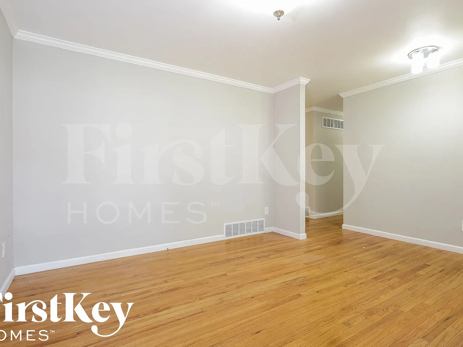 3 bed, 3.0 bath, 1182 sqft, $1,765 — Photo 4