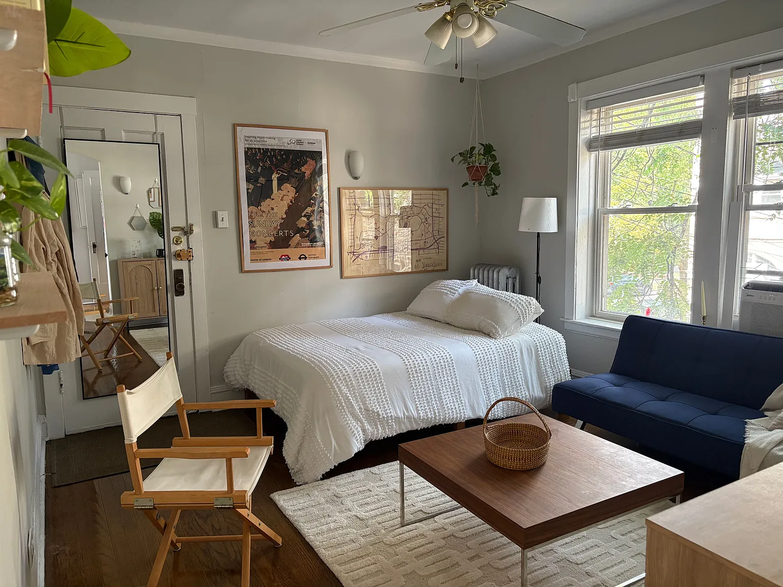 Studio, 350 sqft, $1,325 — Photo 1
