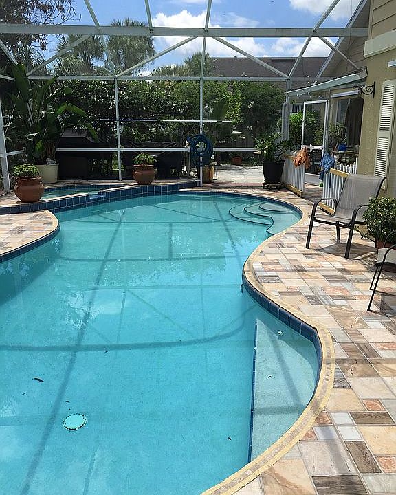 1st image of 3111 Fairfield Dr