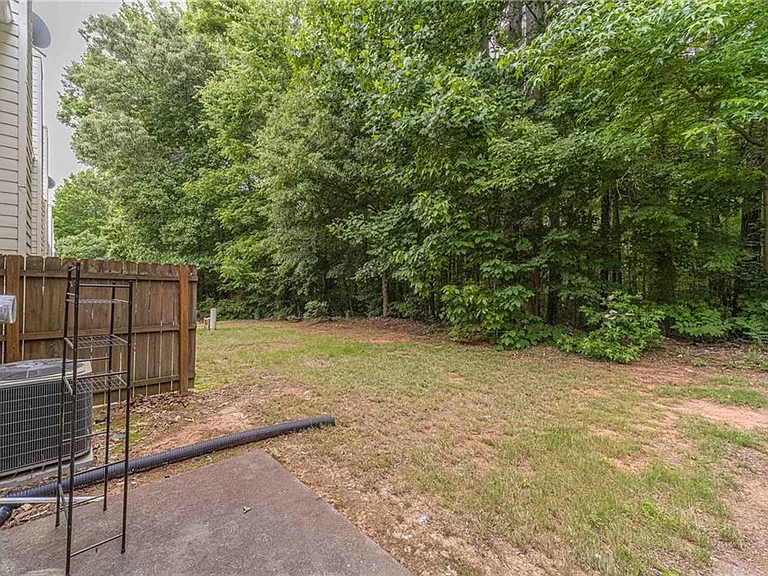 1191 Primrose View Cir — Photo 37