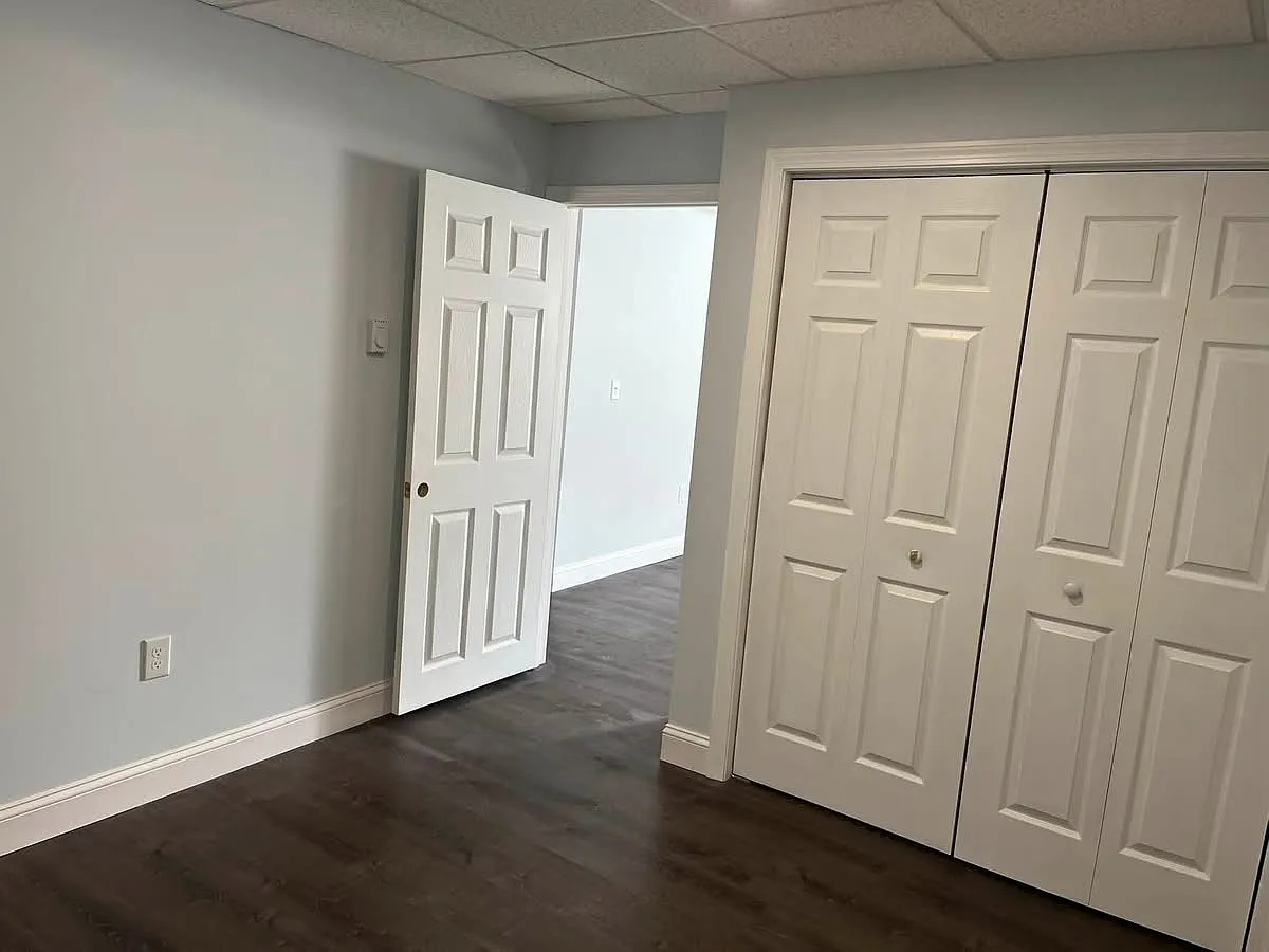 2 bed, 700 sqft, $1,900 — Photo 4