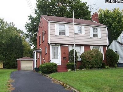 1st image of 605 6th St