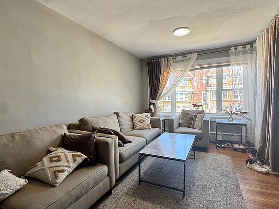 2nd image of 3348 Englewood St