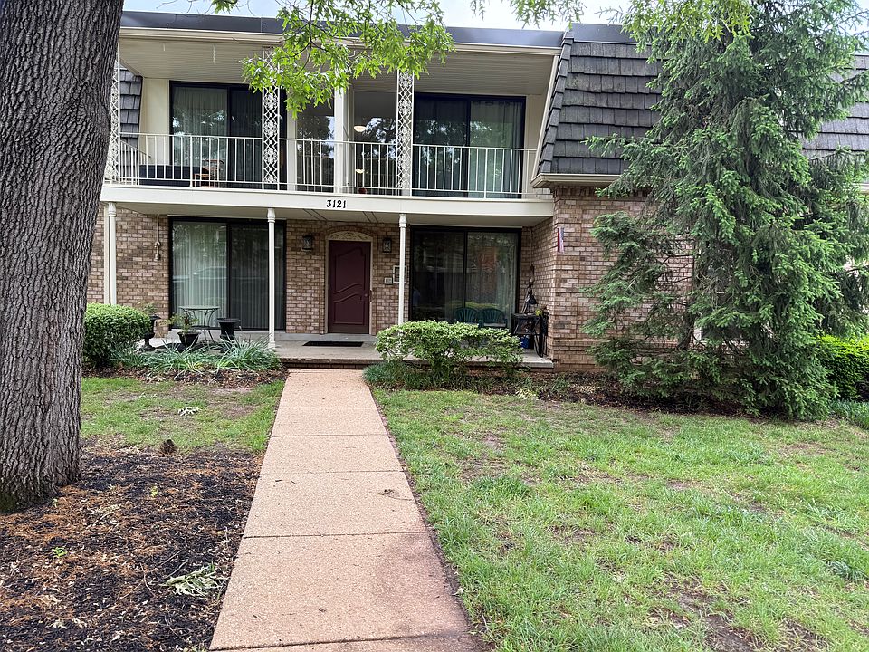 1st image of 3121 Patrick Henry Dr APT 334
