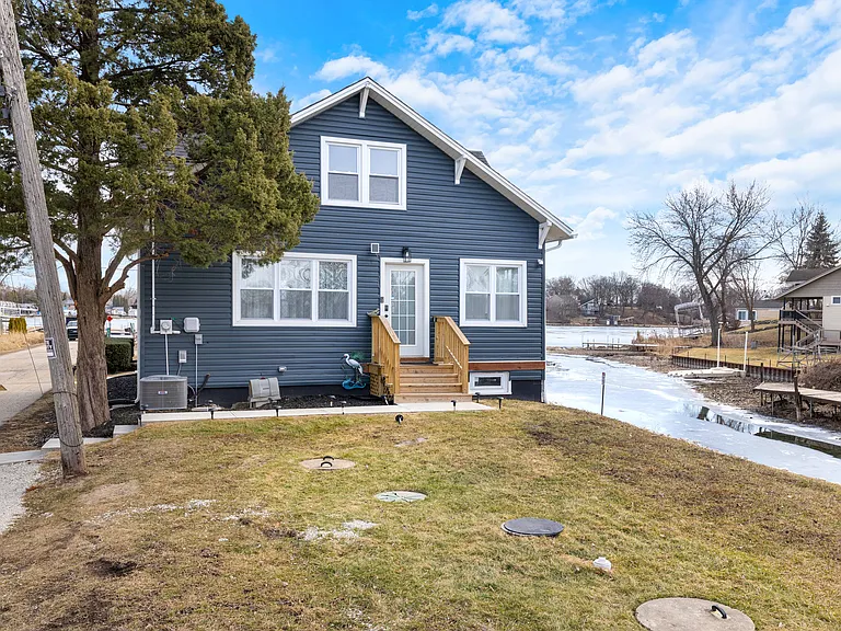 26415 W Beach St — Photo 32