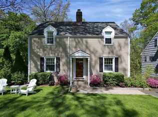 116 Woodbury Ave, Stamford, CT 06907