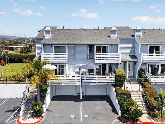 4th image of 24601 Harbor View Dr Unit B
