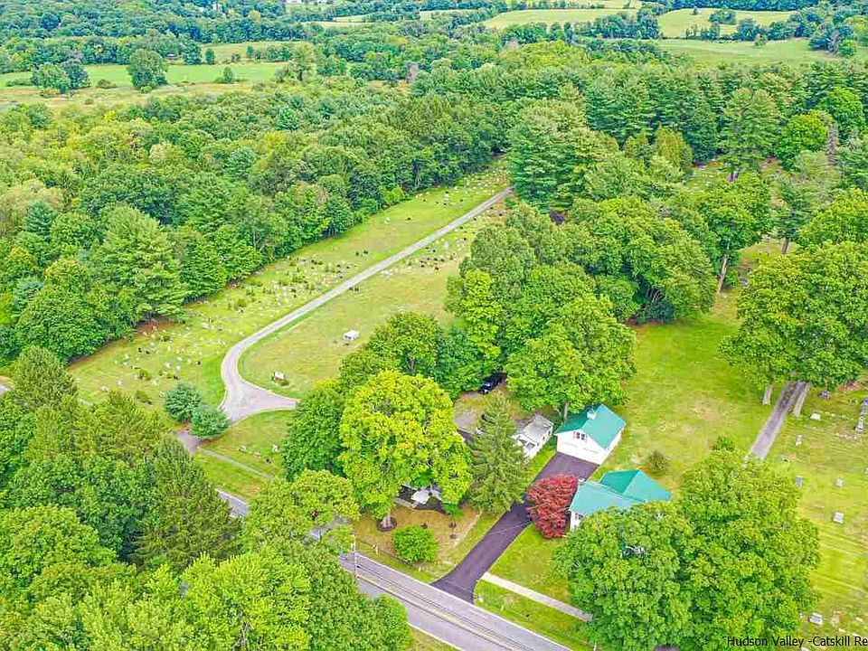 70 N Main St, Pine Plains, NY 12567 Zillow