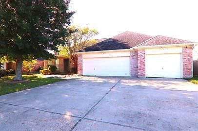 2nd image of 6235 Gracemount Ln