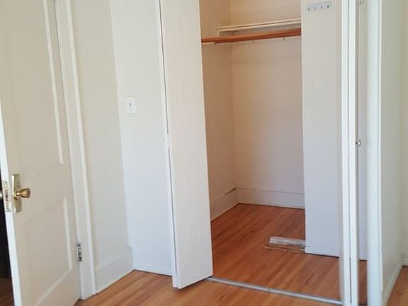5th image of 3418 Emerson Ave S APT 101