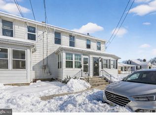 521 Bem St, Riverside, NJ 08075