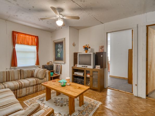8633 Lewis Ln, Midway, TX 75852