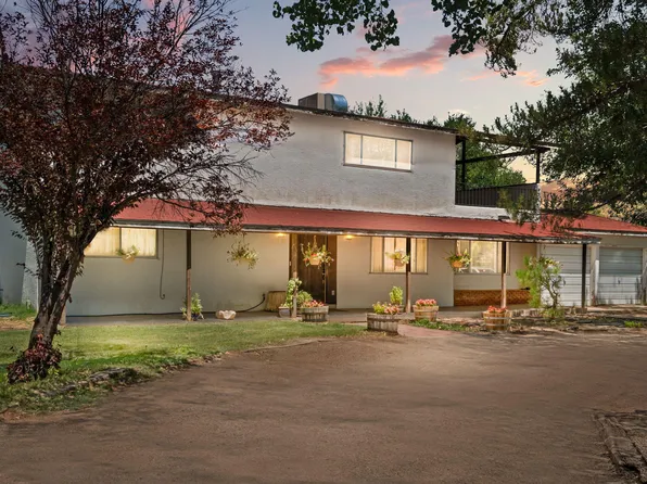 631 Camino Del Bosque NW, Albuquerque, NM 87114