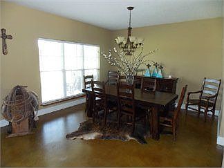 4th image of 2281 County Road 161