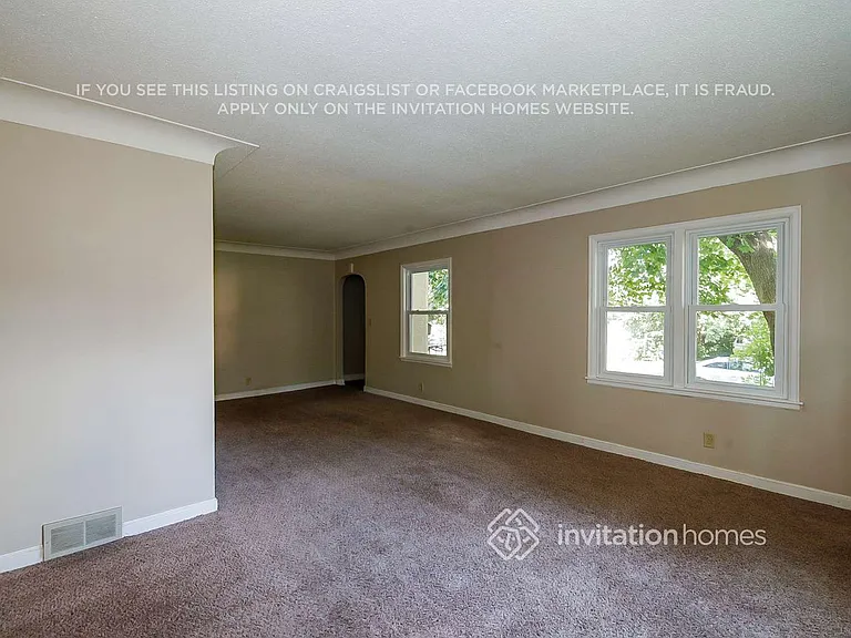 3940 3rd St NE — Photo 17