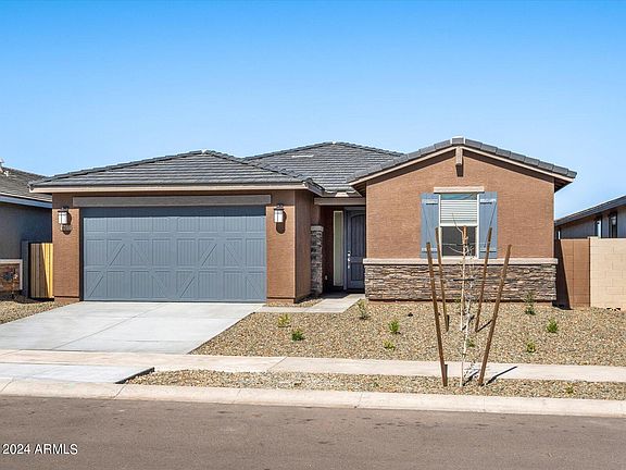 3rd image of 16072 W EL CORTEZ Place