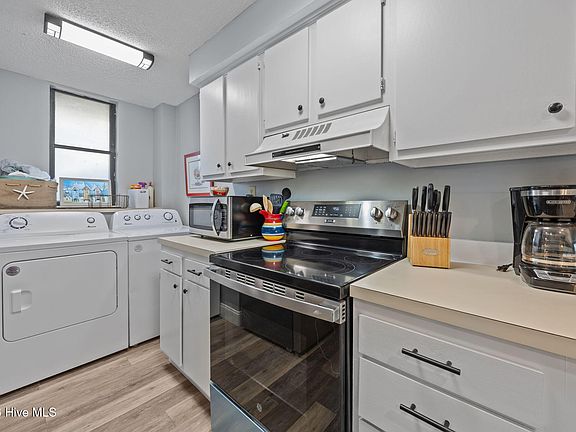 5th image of 1505 Salter Path Road #124