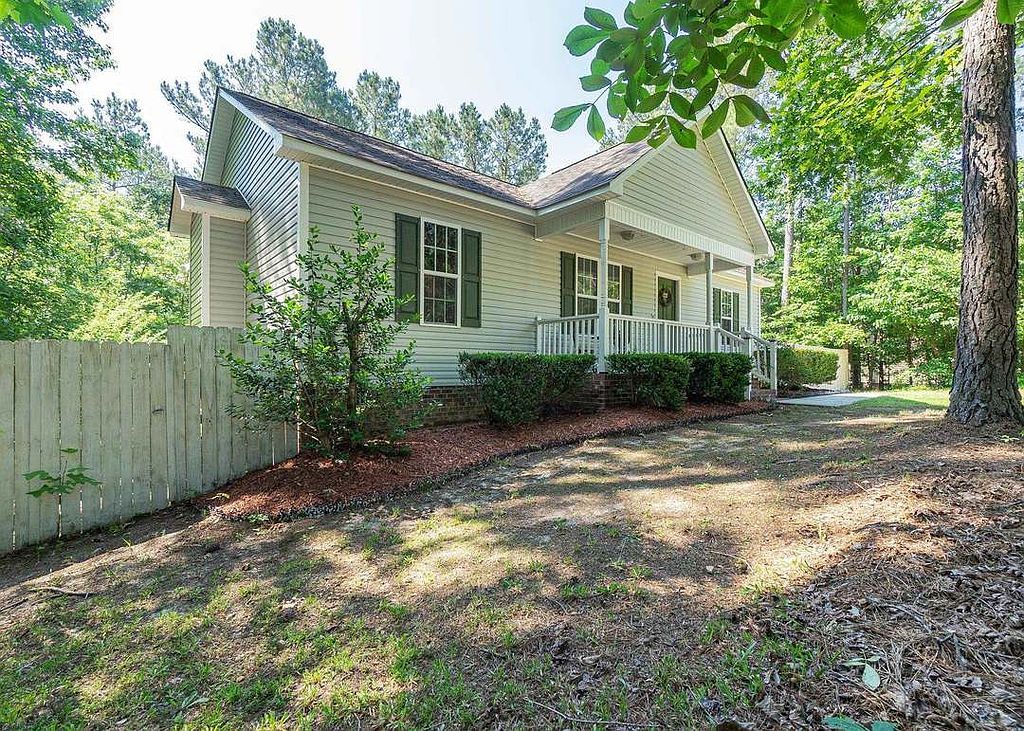 47 Apple Ct - Property Image