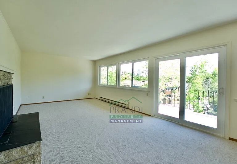 1562 Sir Francis Drake Blvd #1 — Photo 6