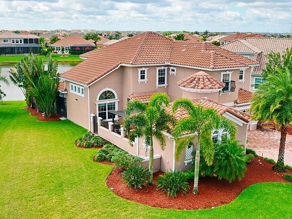 2nd image of 3485 Ayrshire Cir