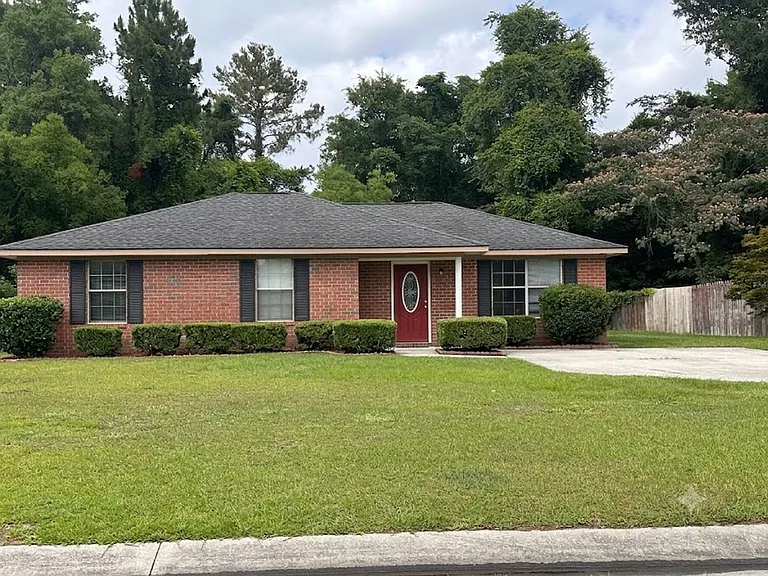 1314 Loblolly Dr — Photo 2