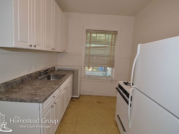 4th image of 5023 N Winchester Ave APT 001