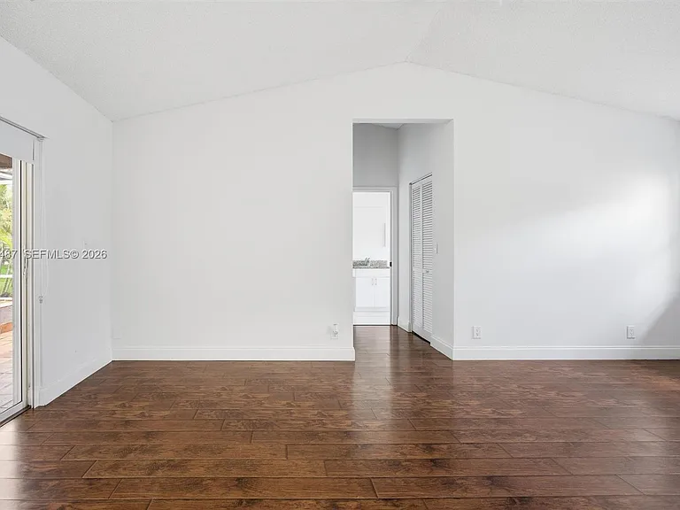 10633 NW 32nd Ct — Photo 13