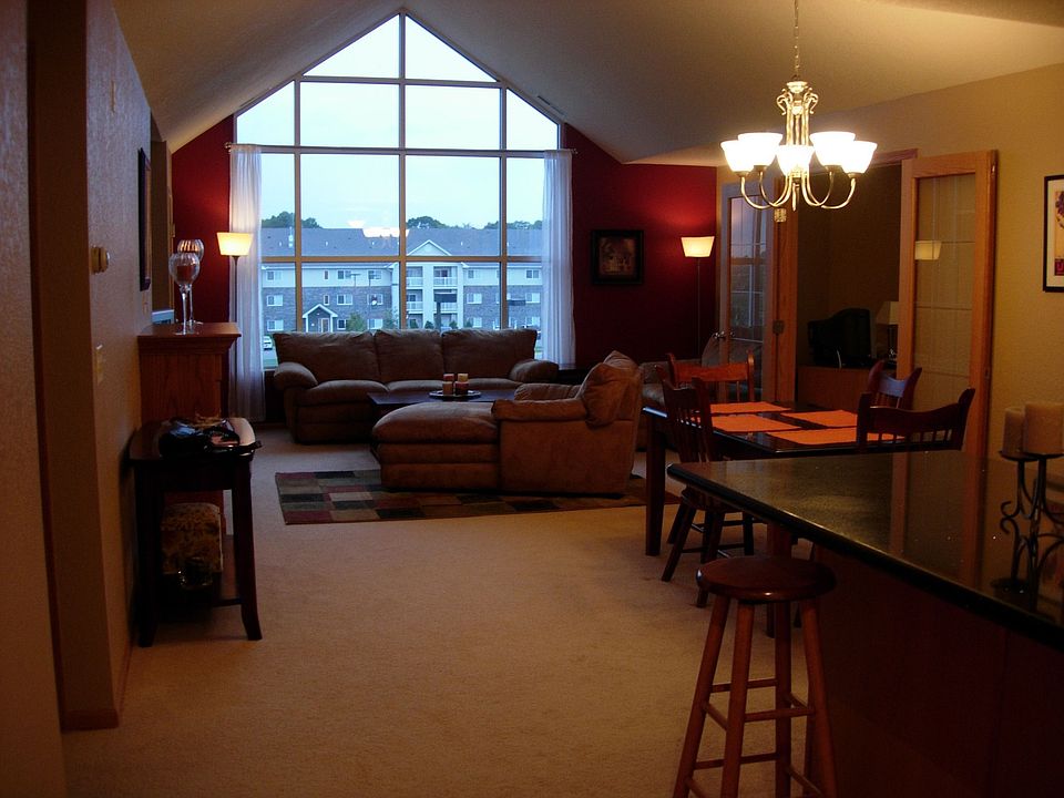 1st image of 1331 Lake Dr W APT A304