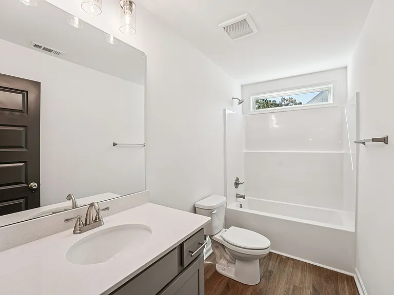Quinn Residences at Dorchester Place — Photo 113