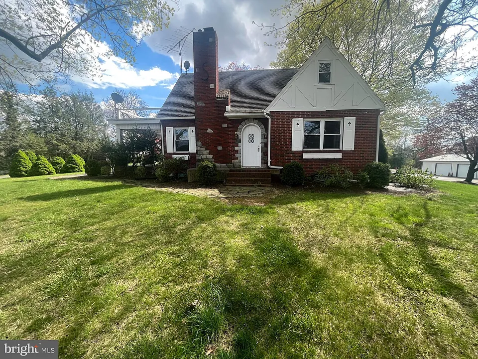 10924 Buchanan Trl E #E