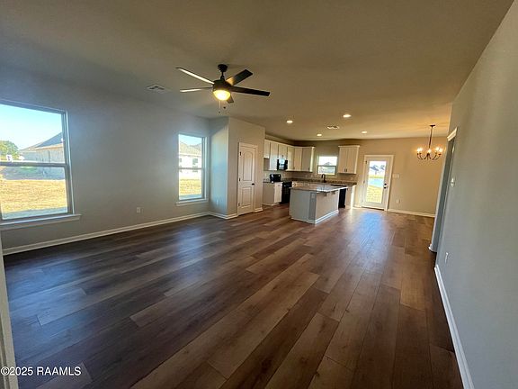 3rd image of 202 Braddish Ct