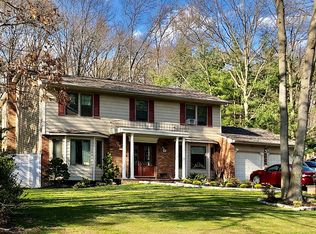 111 Washington Blvd, Commack, NY 11725