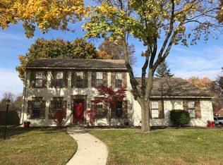 7033 White Eagle Dr, Fort Wayne, IN 46815