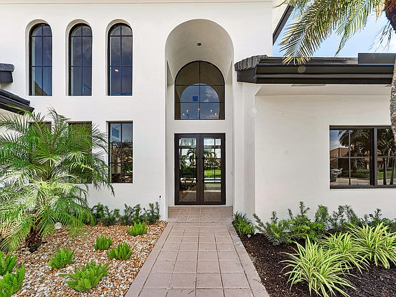 2nd image of 10386 Stonebridge Boulevard
