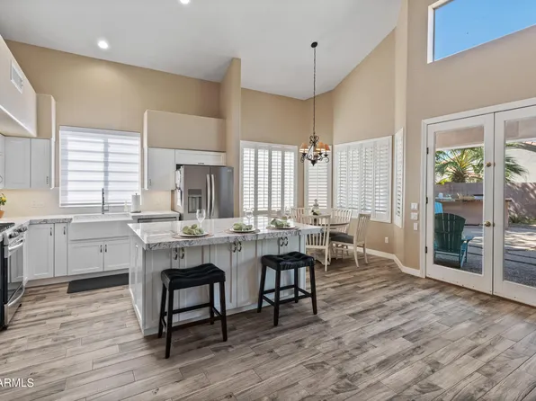 10430 E ACOMA Drive, Scottsdale, AZ 85255