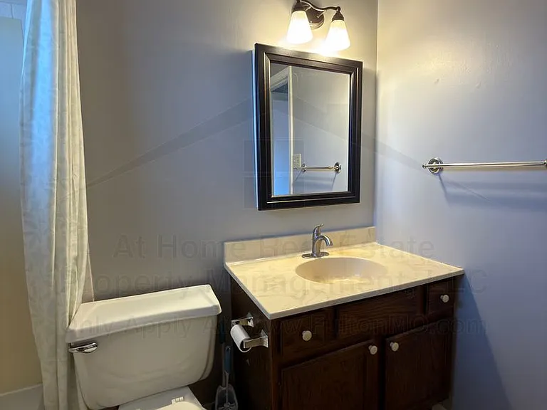 1904 Springdale Ct — Photo 25