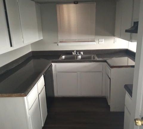 2nd image of 5597 Apple Blossom Dr