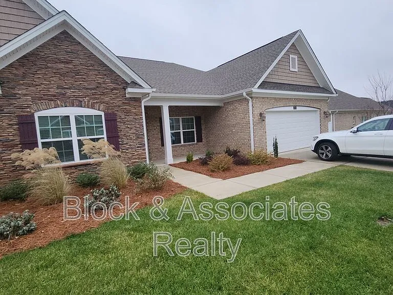 3718 Copper Ct — Photo 12