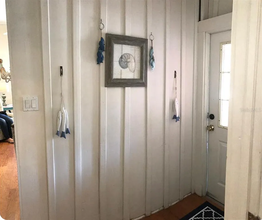 2 bed, 1.0 bath, 1103 sqft, $1,950 — Photo 4