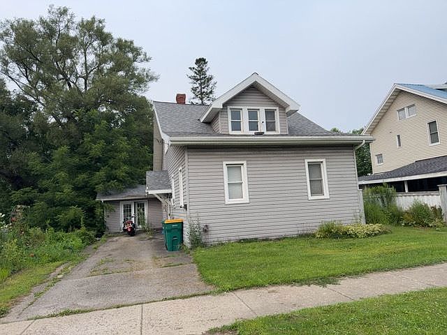 2nd image of 54 Liberty St