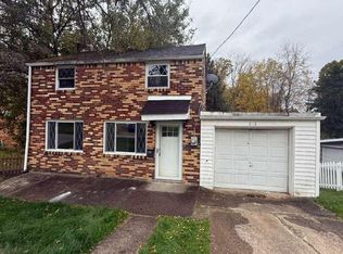 618 Penny Dr, Pittsburgh, PA 15235