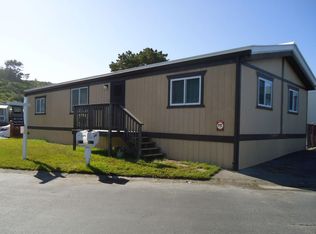 122 Bonita Ln #122, Moss Beach, CA 94038