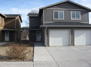 679 SW 2nd St, Madras, OR 97741